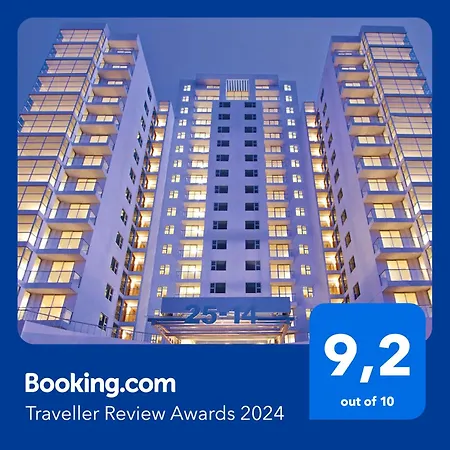 2 Rooms, 1 King Size Bed, 64